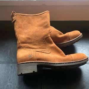 BORN boots